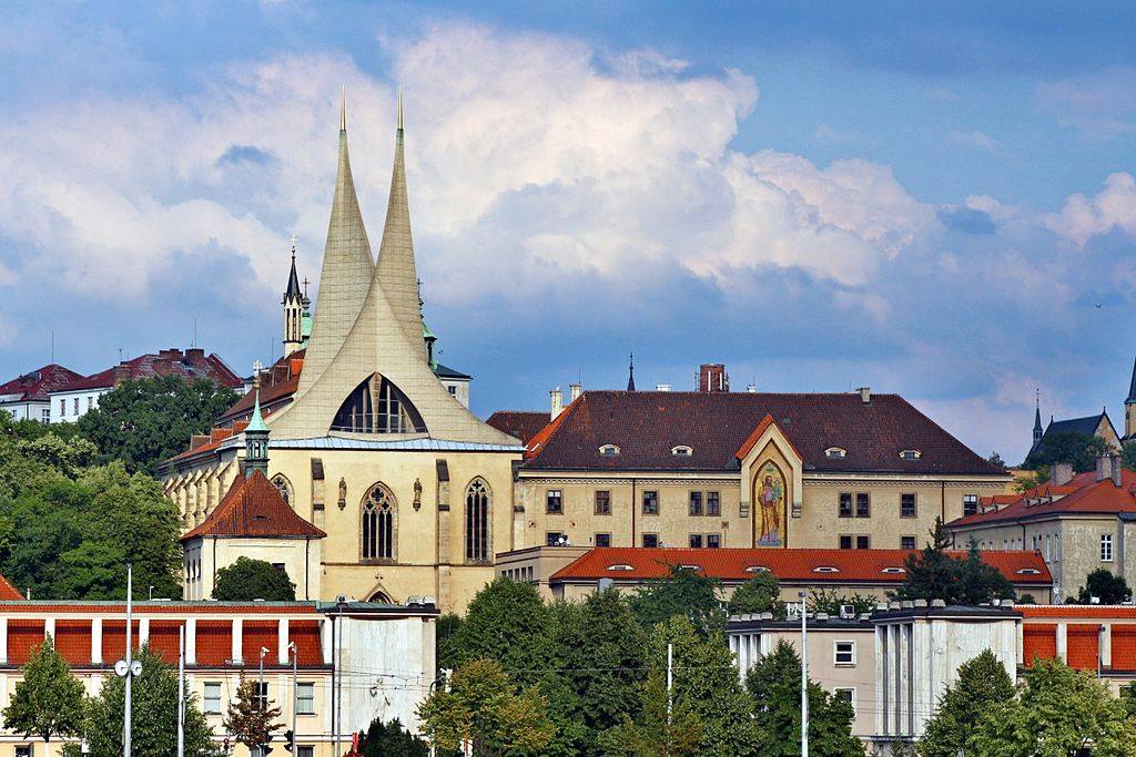 Dějiny národa Českého - SLAVNÁ BOHYNĚ MORANA