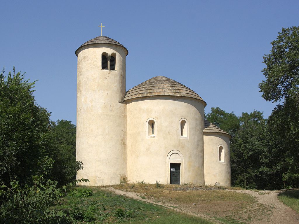 Dějiny národa Českého - ROMÁNSKÉ SAKRÁLNÍ STAVBY-ROTUNDA SV. JIŘÍ (ŘÍP)