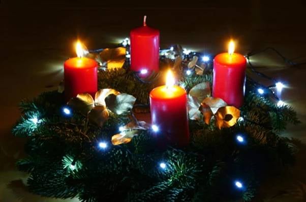 Tisícileté dějiny české - ADVENTNÍ VĚNEC