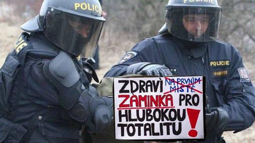 Teror prostupuje Evropou, odpovědí bude odpor